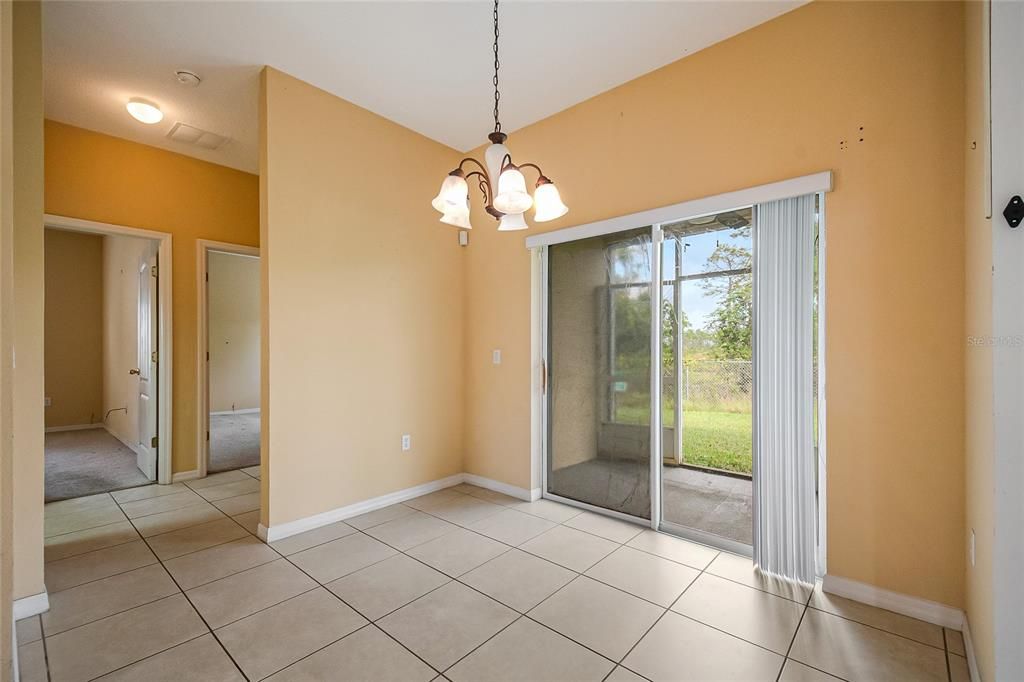 待售: $360,000 (3 贝兹, 2 浴室, 1763 平方英尺)