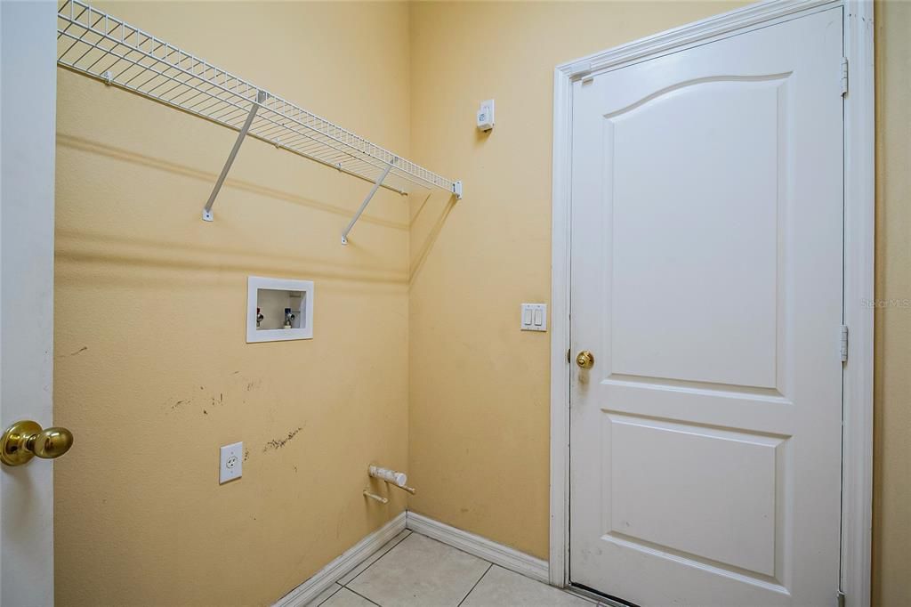 待售: $360,000 (3 贝兹, 2 浴室, 1763 平方英尺)