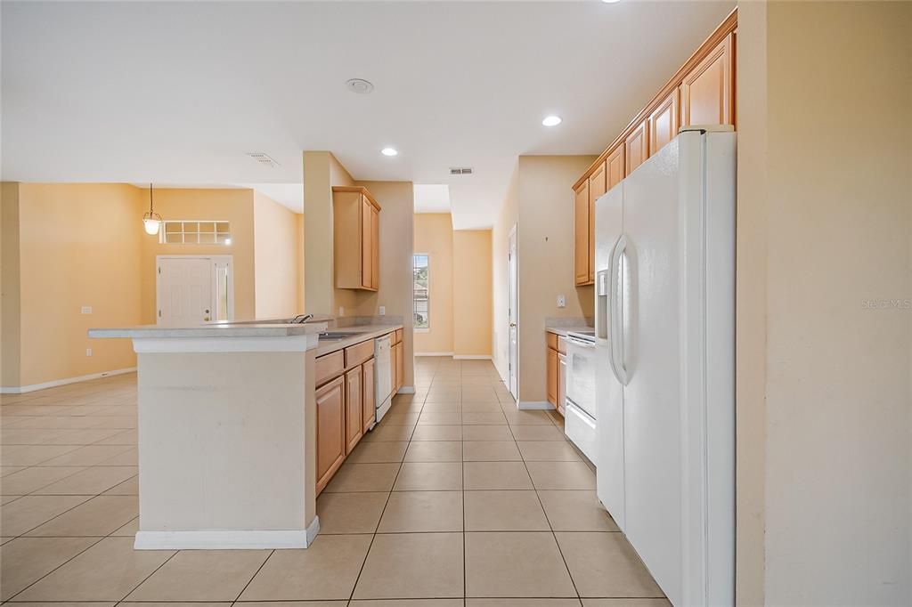 待售: $360,000 (3 贝兹, 2 浴室, 1763 平方英尺)