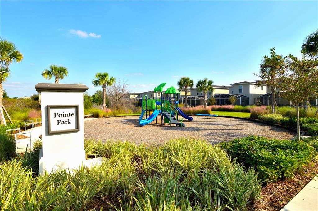 For Sale: $389,900 (4 beds, 3 baths, 1954 Square Feet)