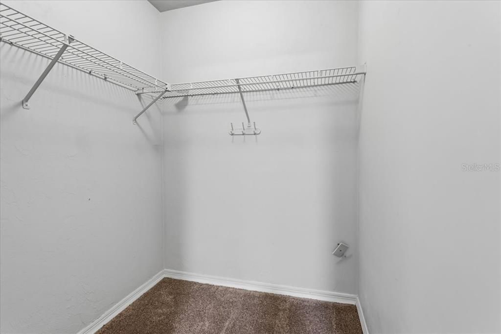 待售: $399,900 (4 贝兹, 3 浴室, 2285 平方英尺)