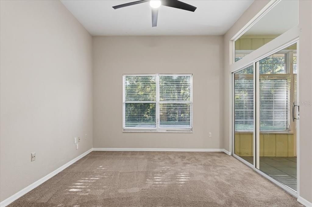 待售: $399,900 (4 贝兹, 3 浴室, 2285 平方英尺)