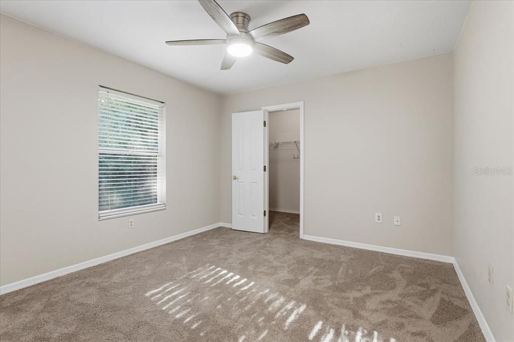 待售: $399,900 (4 贝兹, 3 浴室, 2285 平方英尺)