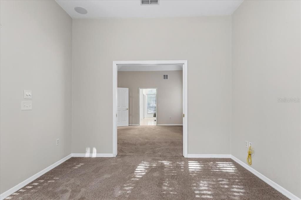 待售: $399,900 (4 贝兹, 3 浴室, 2285 平方英尺)