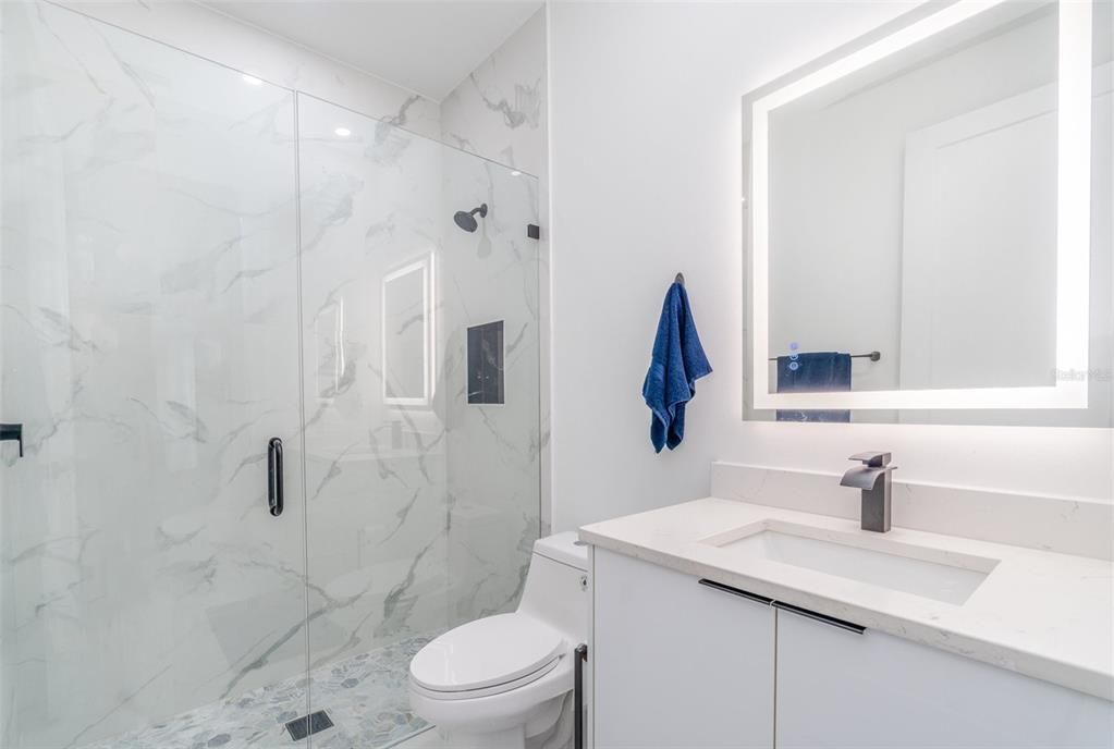 For Sale: $589,000 (4 beds, 3 baths, 1962 Square Feet)