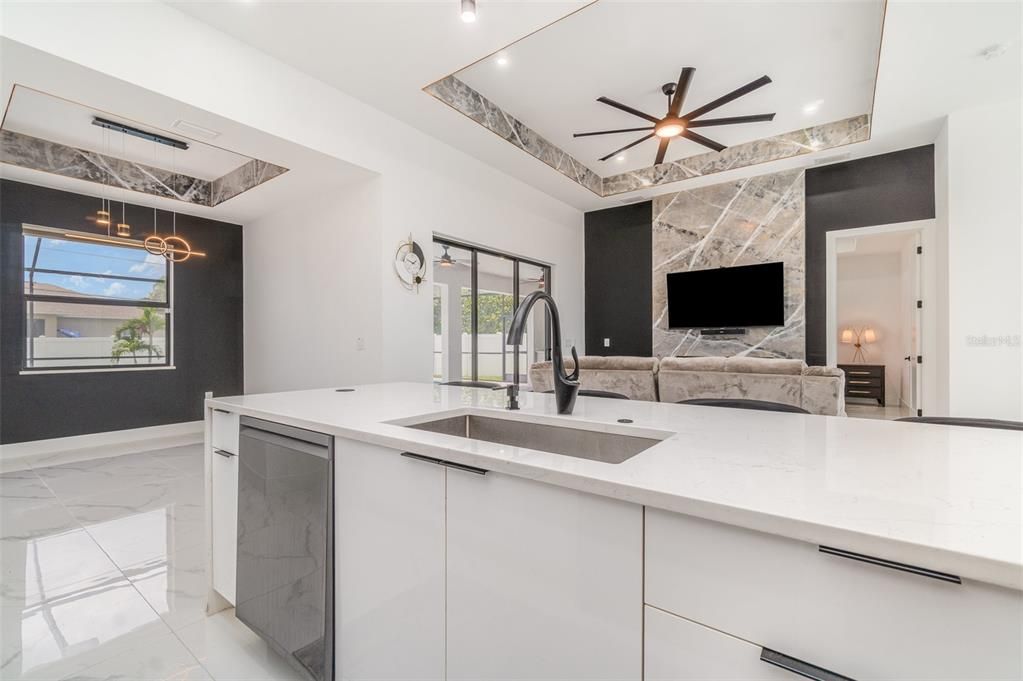 For Sale: $589,000 (4 beds, 3 baths, 1962 Square Feet)