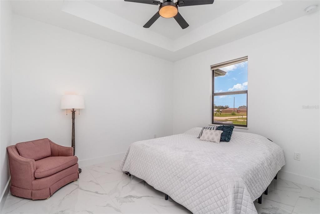 For Sale: $589,000 (4 beds, 3 baths, 1962 Square Feet)