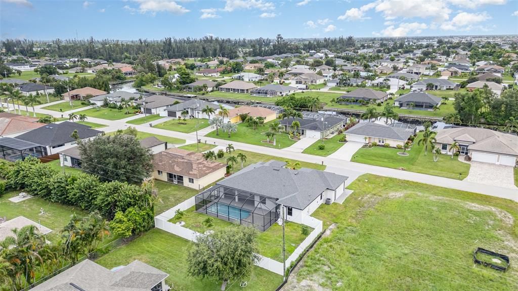 For Sale: $589,000 (4 beds, 3 baths, 1962 Square Feet)