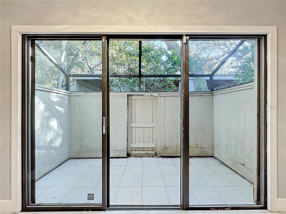 待售: $180,000 (2 贝兹, 2 浴室, 1252 平方英尺)