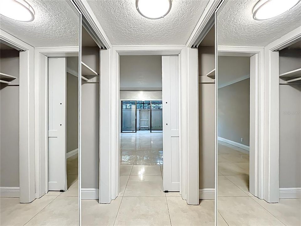 待售: $180,000 (2 贝兹, 2 浴室, 1252 平方英尺)