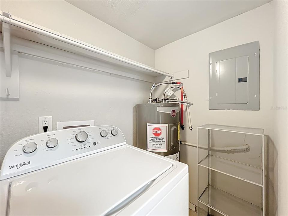 待售: $180,000 (2 贝兹, 2 浴室, 1252 平方英尺)