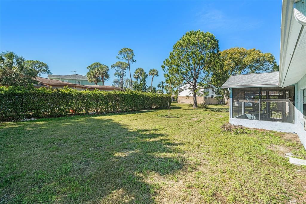 На продажу: $225,000 (3 спален, 2 ванн, 1463 Квадратных фут)