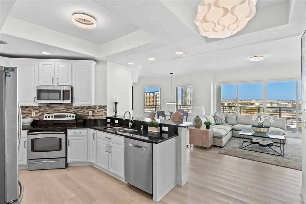 待售: $1,071,500 (3 贝兹, 3 浴室, 1733 平方英尺)