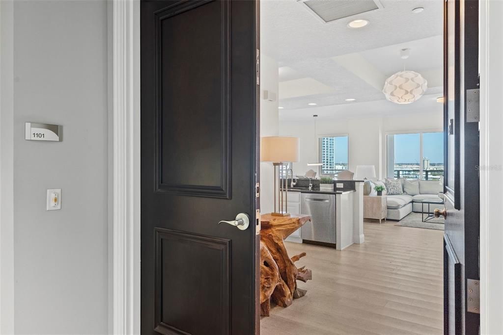 待售: $1,071,500 (3 贝兹, 3 浴室, 1733 平方英尺)