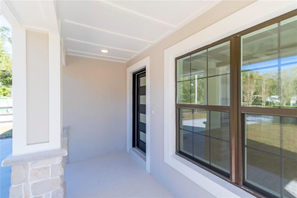 For Sale: $379,999 (3 beds, 2 baths, 1484 Square Feet)