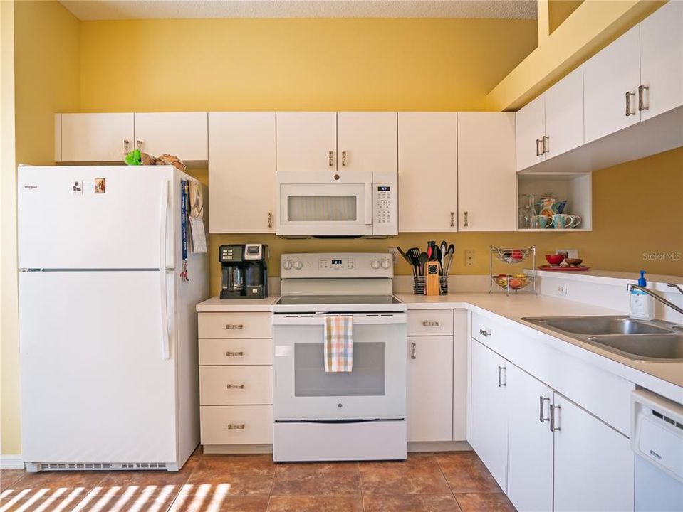 En Venta: $297,500 (2 camas, 2 baños, 1250 Pies cuadrados)