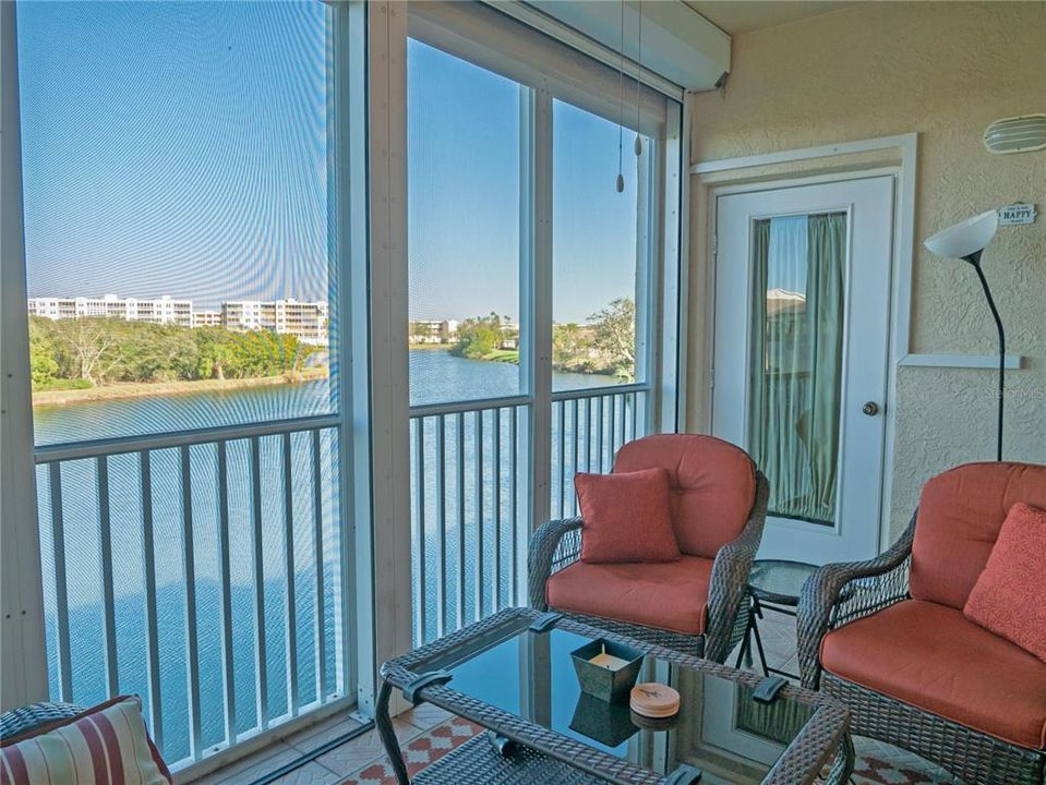 En Venta: $297,500 (2 camas, 2 baños, 1250 Pies cuadrados)