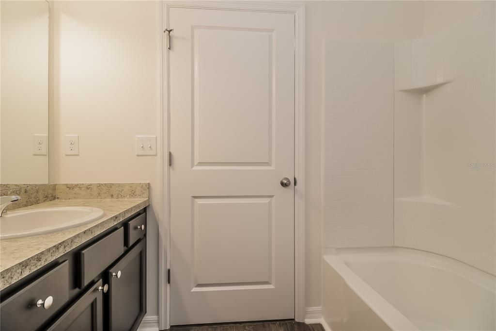 В аренду: $2,475 (4 спален, 3 ванн, 1532 Квадратных фут)