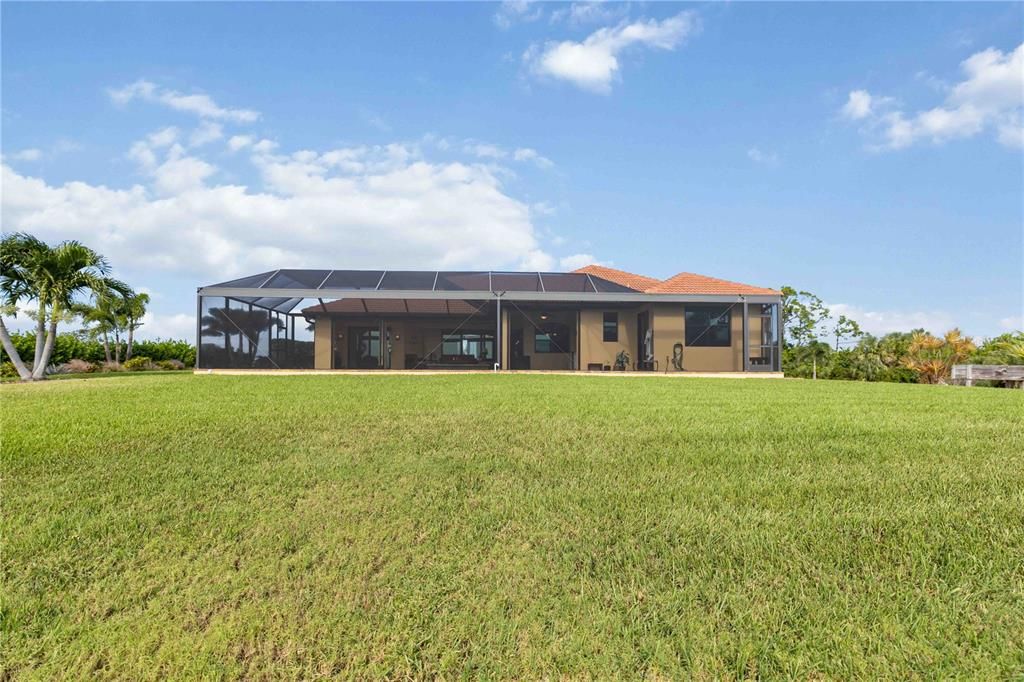 For Sale: $1,950,000 (3 beds, 2 baths, 2934 Square Feet)