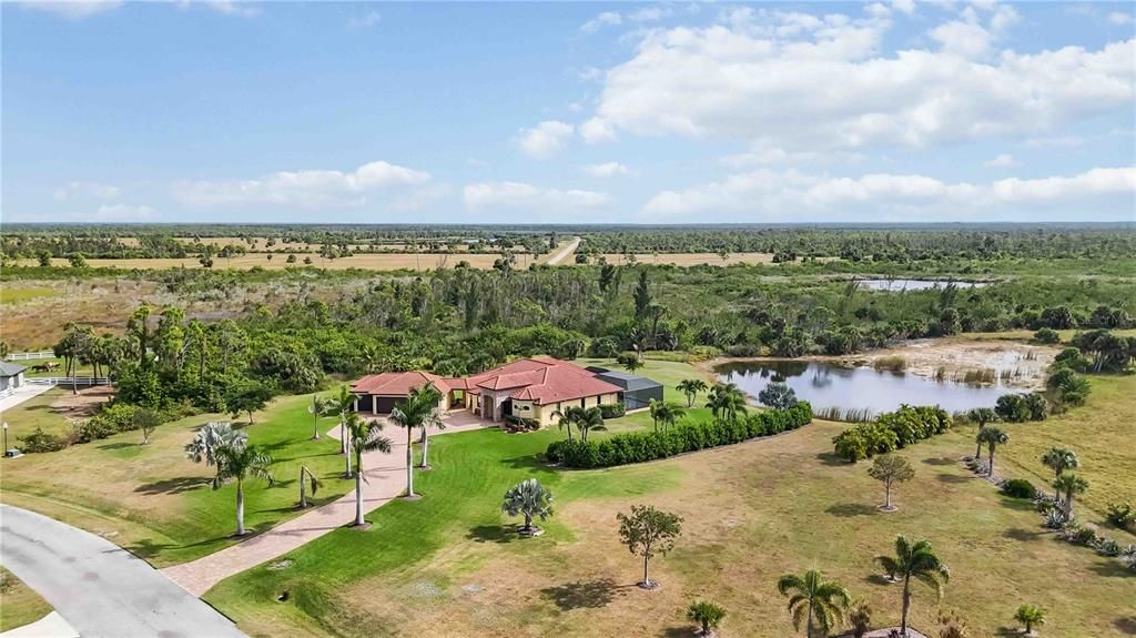 For Sale: $1,950,000 (3 beds, 2 baths, 2934 Square Feet)