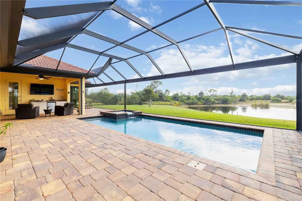 For Sale: $1,950,000 (3 beds, 2 baths, 2934 Square Feet)