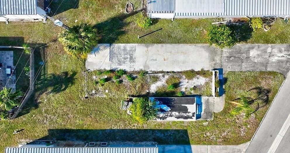 En Venta: $20,000 (0.10 acres)