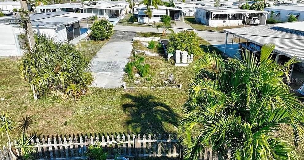 En Venta: $20,000 (0.10 acres)