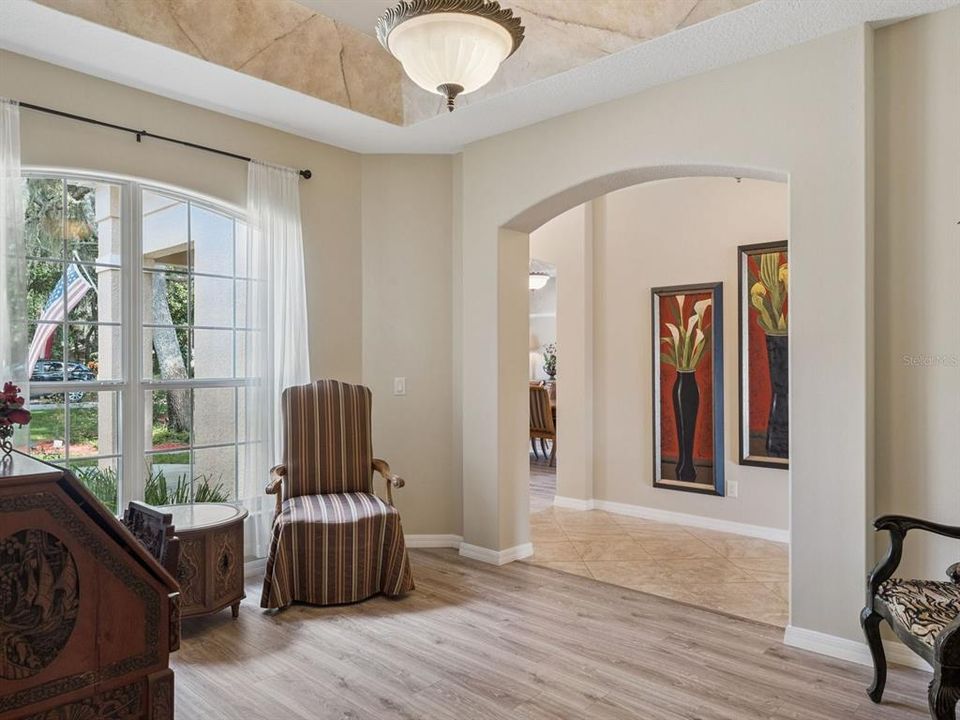 Active With Contract: $575,000 (4 beds, 3 baths, 2810 Square Feet)