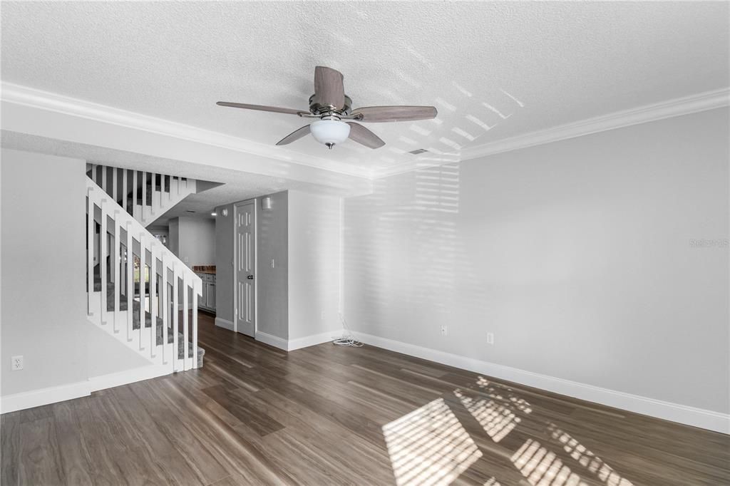 待售: $219,000 (2 贝兹, 2 浴室, 1161 平方英尺)