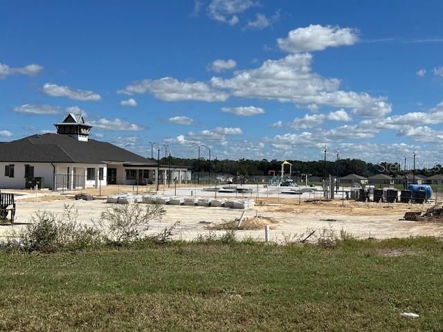 For Rent: $2,400 (4 beds, 3 baths, 2089 Square Feet)