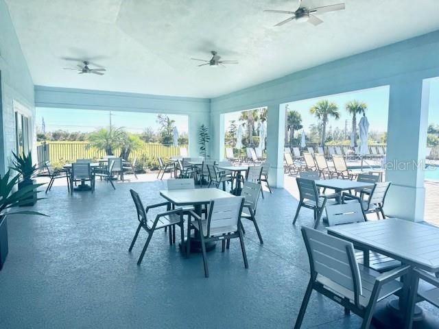 For Sale: $299,900 (2 beds, 2 baths, 1560 Square Feet)