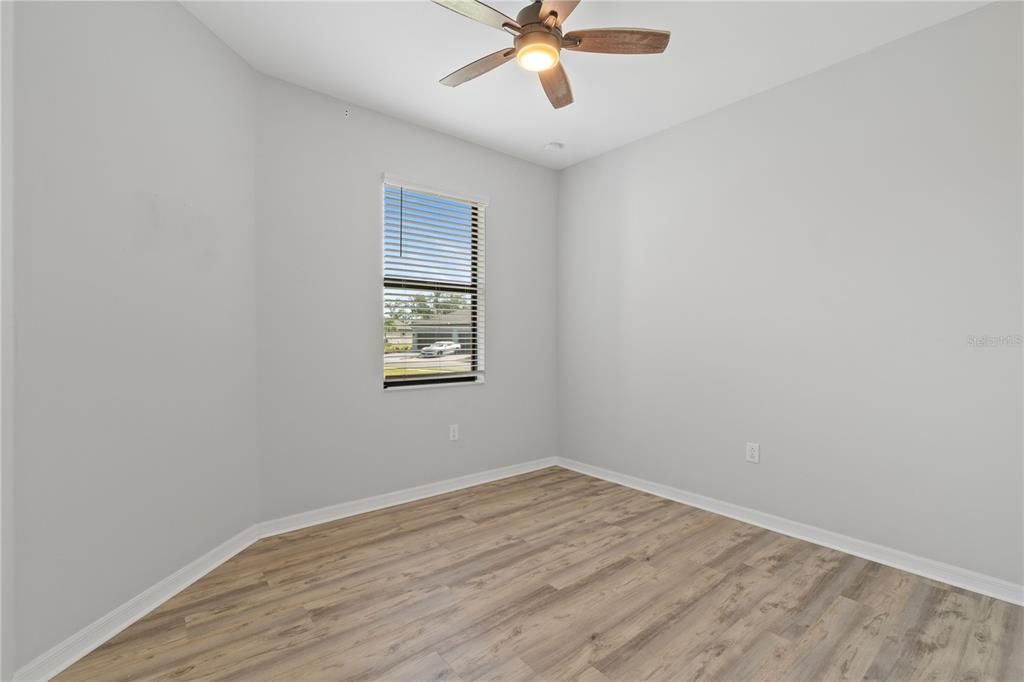 For Sale: $299,900 (2 beds, 2 baths, 1560 Square Feet)