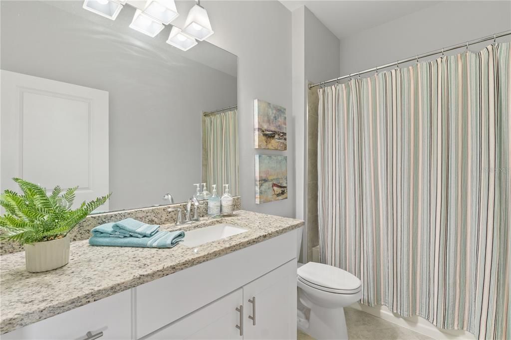 For Sale: $299,900 (2 beds, 2 baths, 1560 Square Feet)