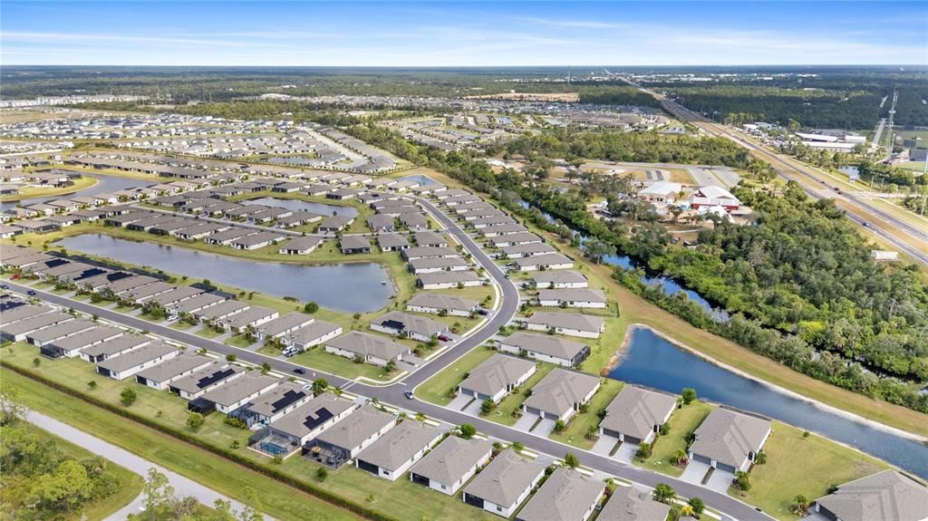 For Sale: $299,900 (2 beds, 2 baths, 1560 Square Feet)