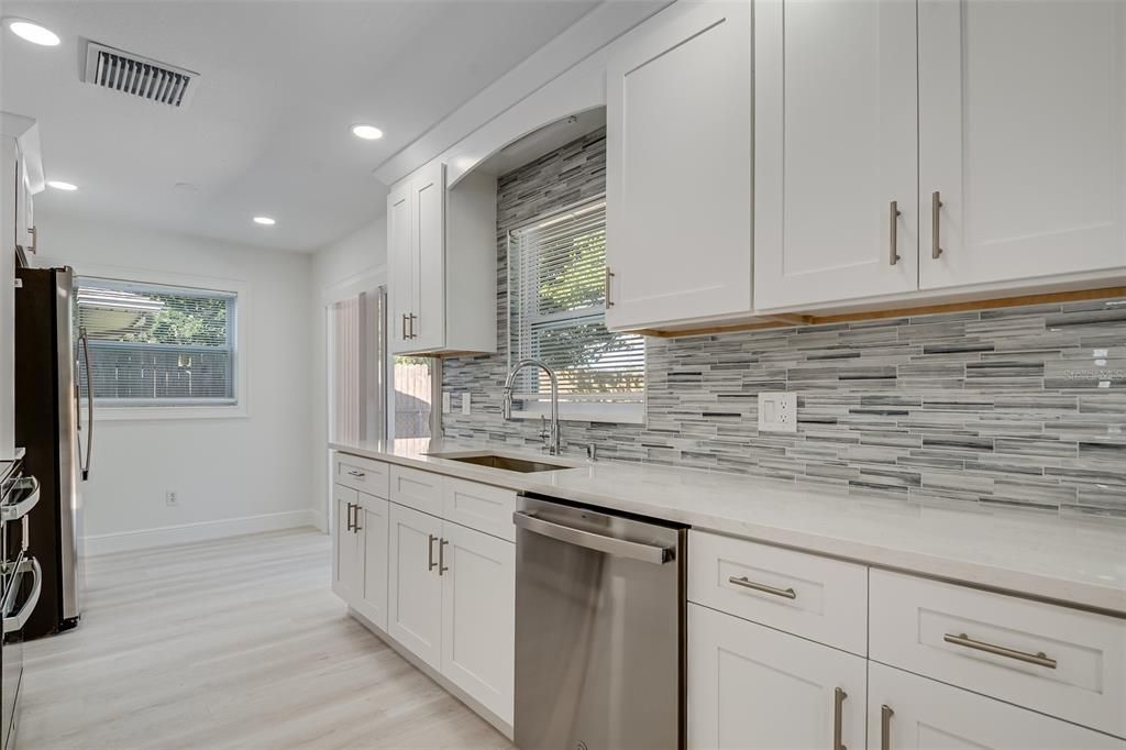 For Sale: $428,000 (3 beds, 2 baths, 1475 Square Feet)