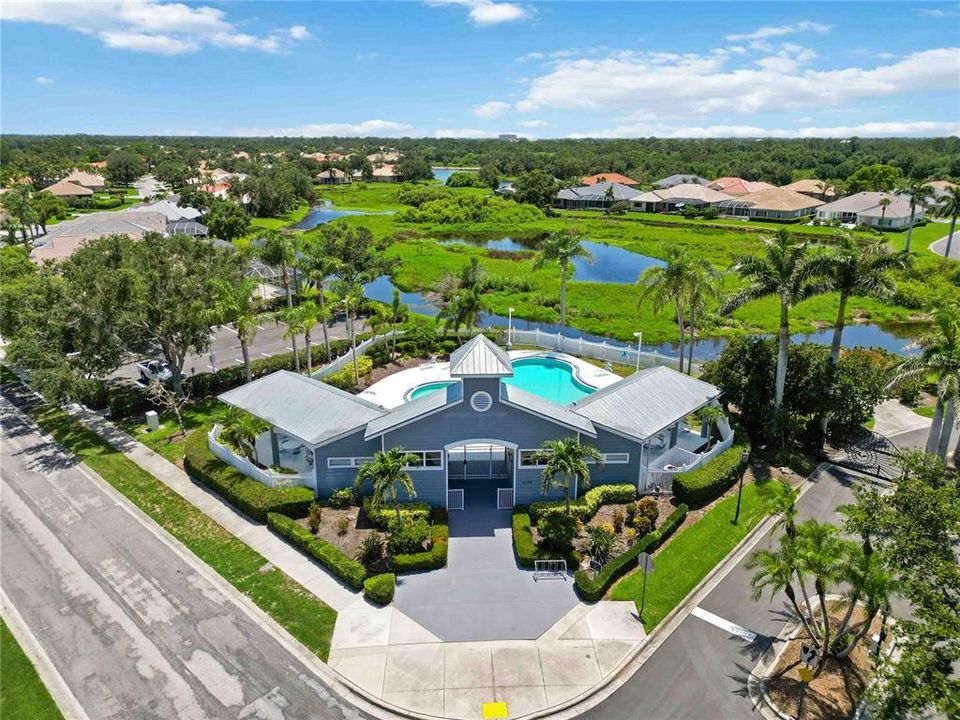 出租: $4,250 (4 贝兹, 3 浴室, 3022 平方英尺)