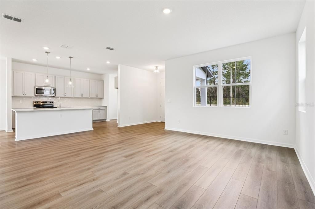 For Sale: $459,990 (3 beds, 2 baths, 2143 Square Feet)