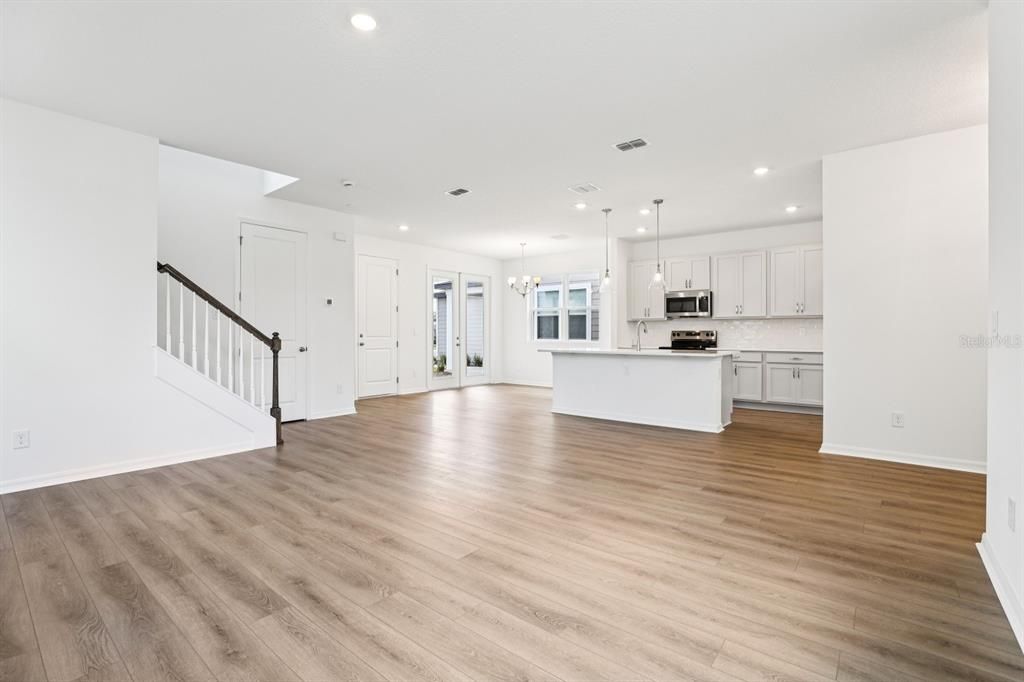 For Sale: $459,990 (3 beds, 2 baths, 2143 Square Feet)