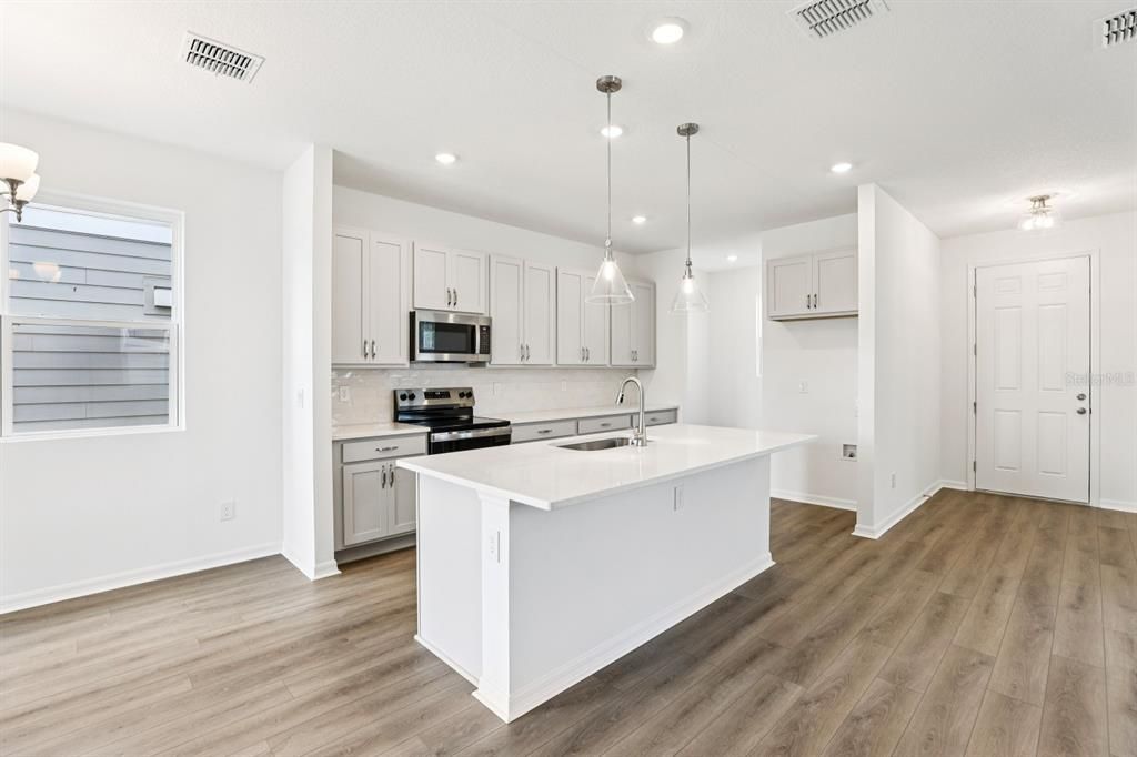 For Sale: $459,990 (3 beds, 2 baths, 2143 Square Feet)