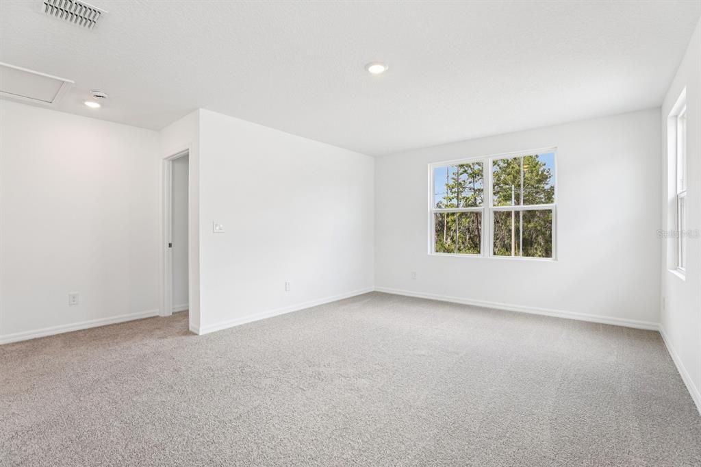 For Sale: $459,990 (3 beds, 2 baths, 2143 Square Feet)