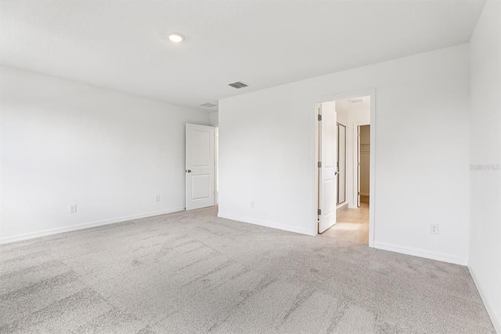 For Sale: $459,990 (3 beds, 2 baths, 2143 Square Feet)