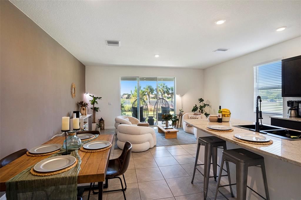 待售: $310,000 (3 贝兹, 2 浴室, 1785 平方英尺)