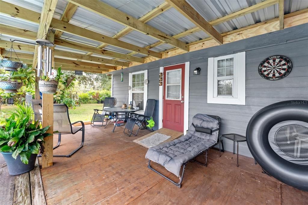 Active With Contract: $334,900 (3 beds, 2 baths, 1843 Square Feet)