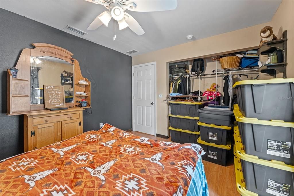 Active With Contract: $334,900 (3 beds, 2 baths, 1843 Square Feet)