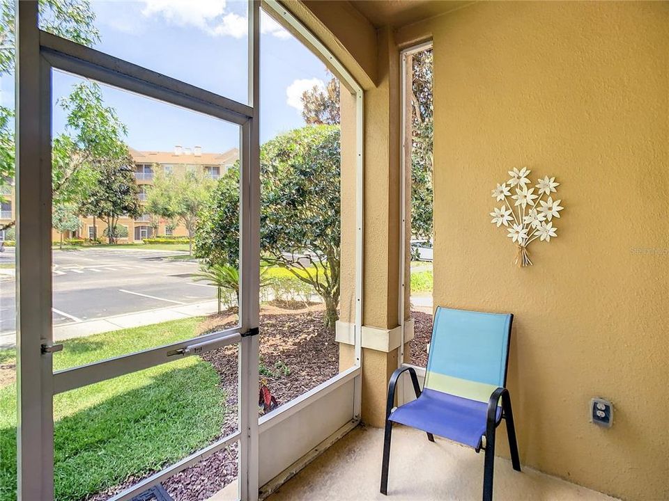 For Sale: $329,000 (3 beds, 2 baths, 1246 Square Feet)