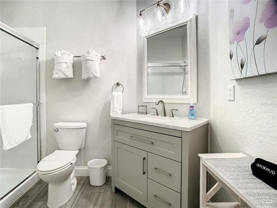 For Sale: $329,000 (3 beds, 2 baths, 1246 Square Feet)