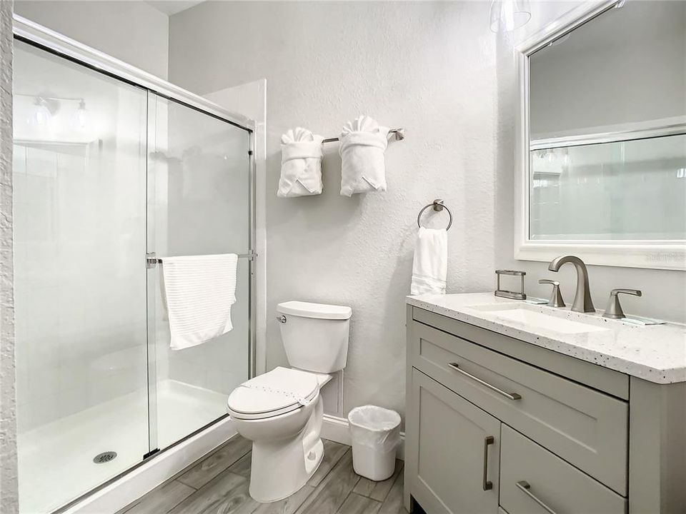 For Sale: $329,000 (3 beds, 2 baths, 1246 Square Feet)