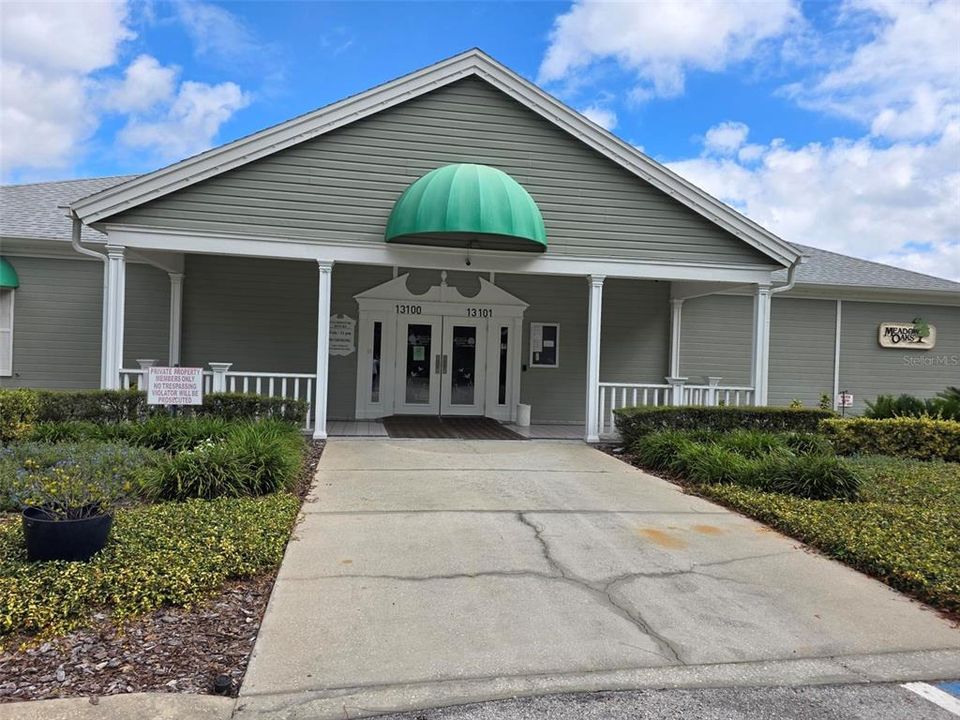 For Sale: $299,000 (2 beds, 2 baths, 1529 Square Feet)