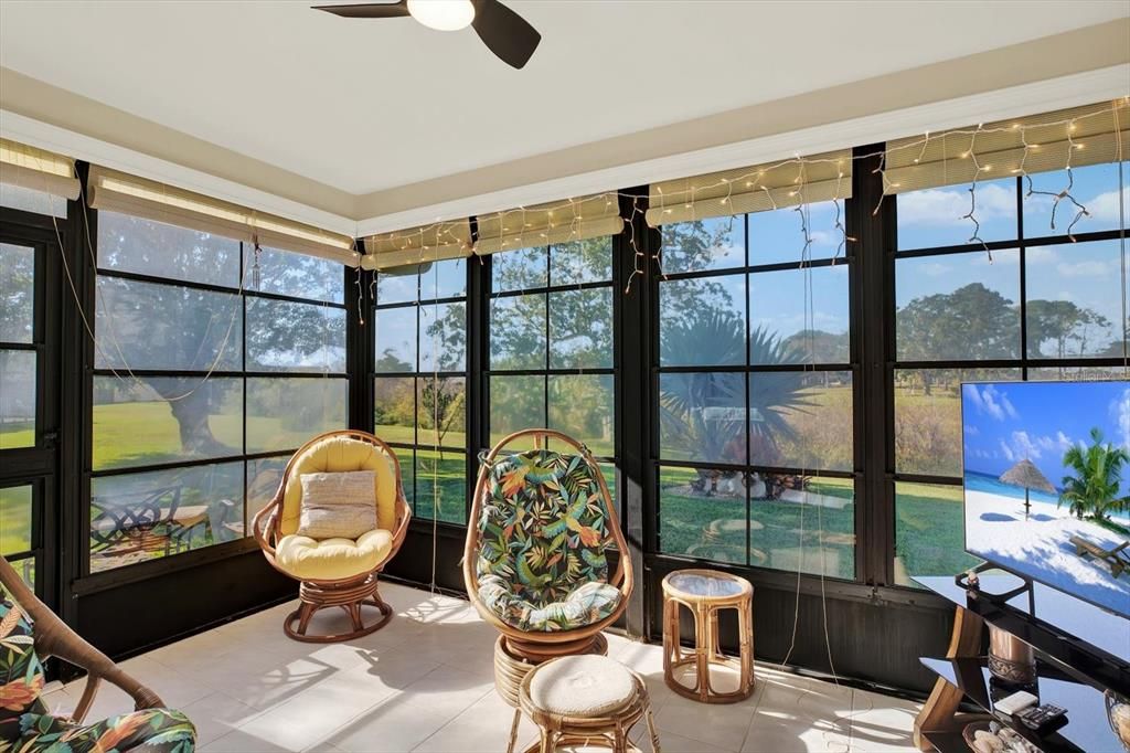 For Sale: $299,000 (2 beds, 2 baths, 1529 Square Feet)