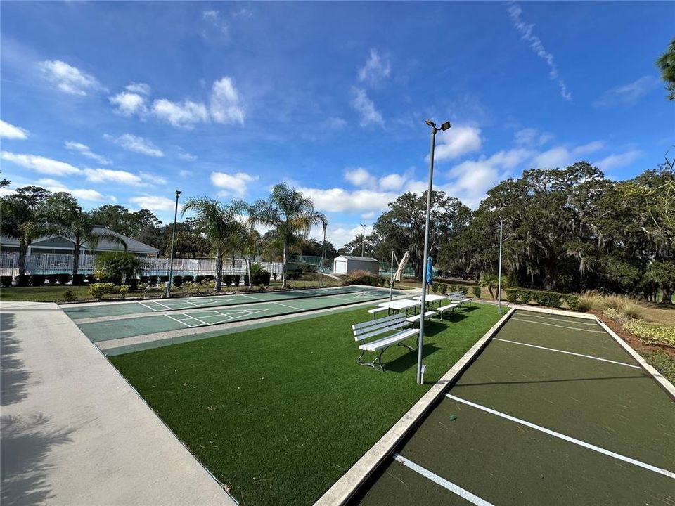 For Sale: $299,000 (2 beds, 2 baths, 1529 Square Feet)